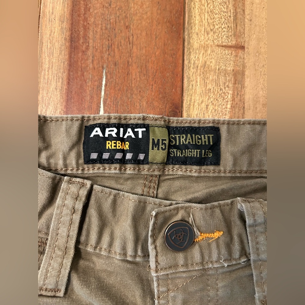 Ariat rebar M5 straight leg pants. 30/34 - Picture 5 of 7